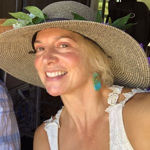 Meet your Posher, Tish